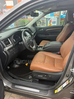 Toyota Highlander Limited 4x2 V6 (3.5L 6cyl 8A) 2017 Gray