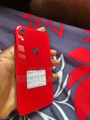 Apple iPhone XR 64 GB Red