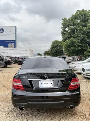 Mercedes-Benz C300 Sport 4Matic Sedan AWD (3.5L 6cyl 7A) 2014 Black