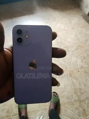 Apple iPhone 12 64 GB Purple