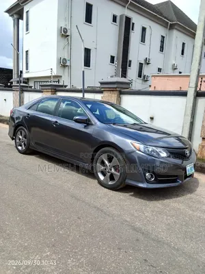 Toyota Camry 2013 Gray