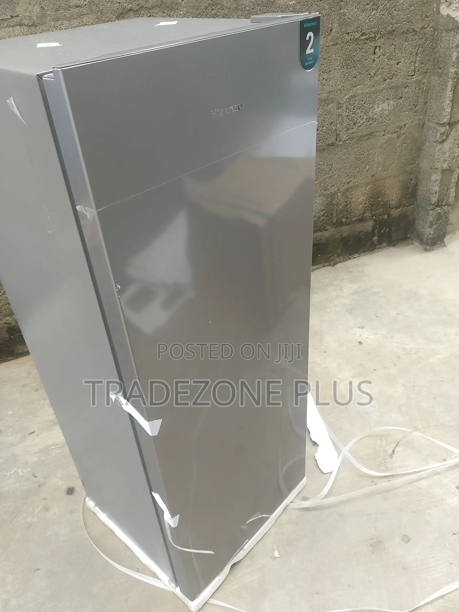 Hisense 190L Standing Freezer – Spacious Storage Solution