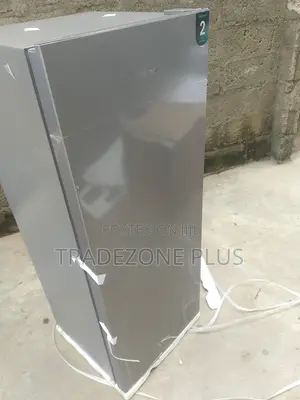 Hisense 190L Standing Freezer – Spacious Storage Solution
