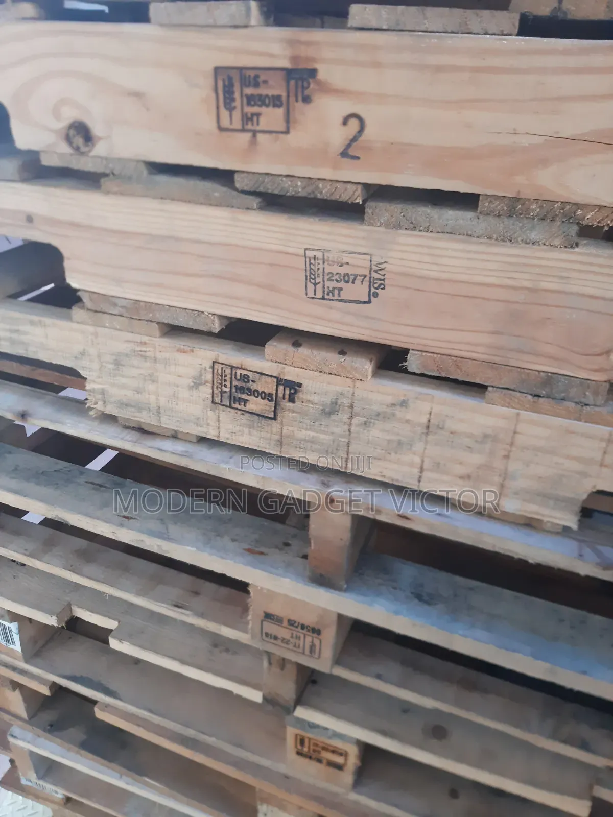 Reliable Wooden Pallet