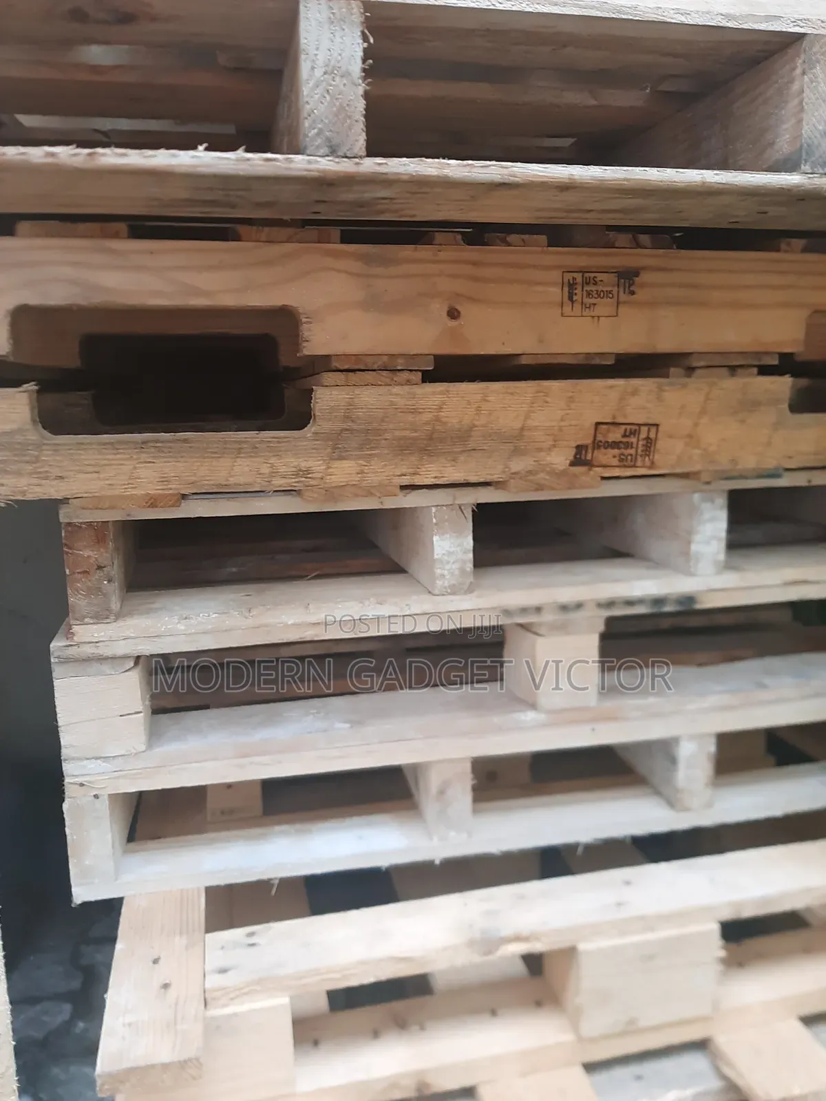 Reliable Wooden Pallet