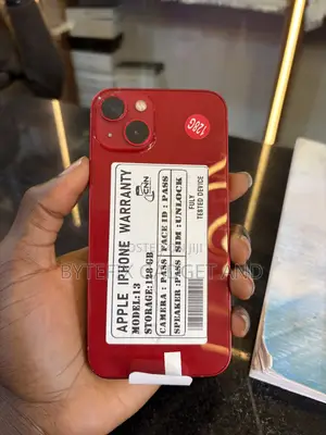 Apple iPhone 13 128 GB Red
