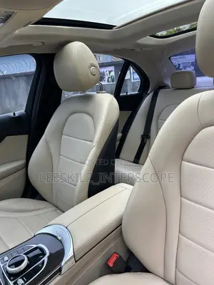 Mercedes-Benz C300 2017 White