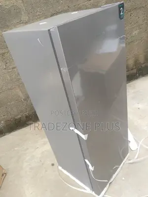 Hisense 190L Standing Freezer – Practical Food Storage