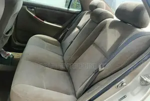 Toyota Corolla 2002 Gold