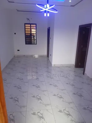 2bdrm Apartment in Ajibola, Ketu-Alapere for rent