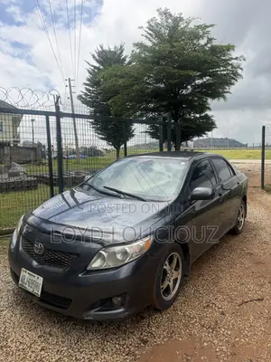 Toyota Corolla 2009 Gray
