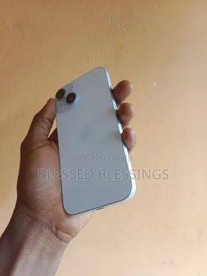Apple iPhone 15 128 GB White