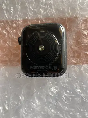Apple Watch SE