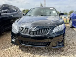 Toyota Camry SE 4dr Sedan (2.5L 4cyl 6A) 2011 Black