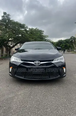 Toyota Camry XLE V6 4dr Sedan (3.6L 6cyl 6A) 2016 Blue