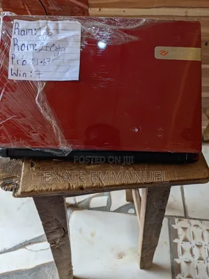Laptop Packard Bell Dot SE 1GB Intel Atom HDD 250GB
