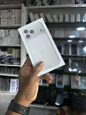 New Apple iPhone 17 Pro Max 256 GB White