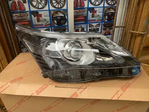 Head Lamp Toyota Avensis 2013 Available