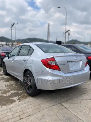Honda Civic LX Sedan Automatic 2012 Silver