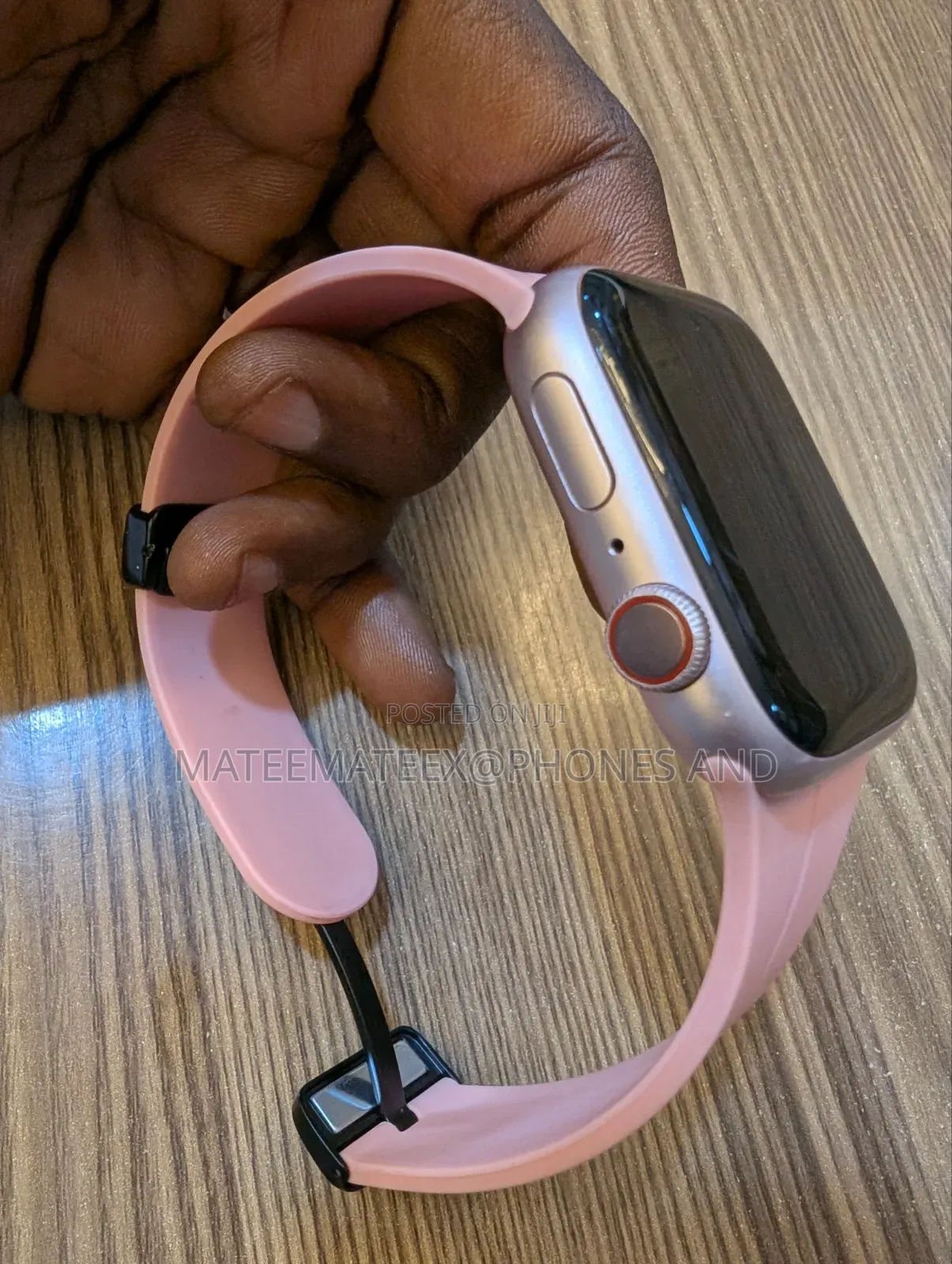 Apple Series 7