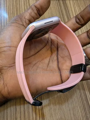 Apple Series 7