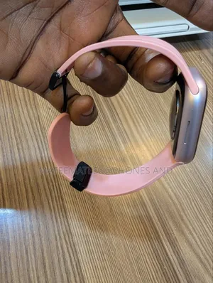Apple Series 7