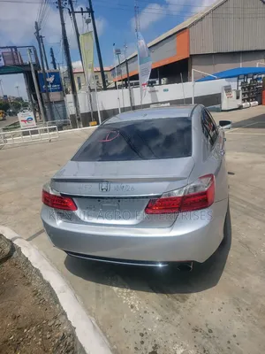 Honda Accord EX-L 4dr Sedan w/Navigation (2.4L 4cyl CVT) 2014 Silver