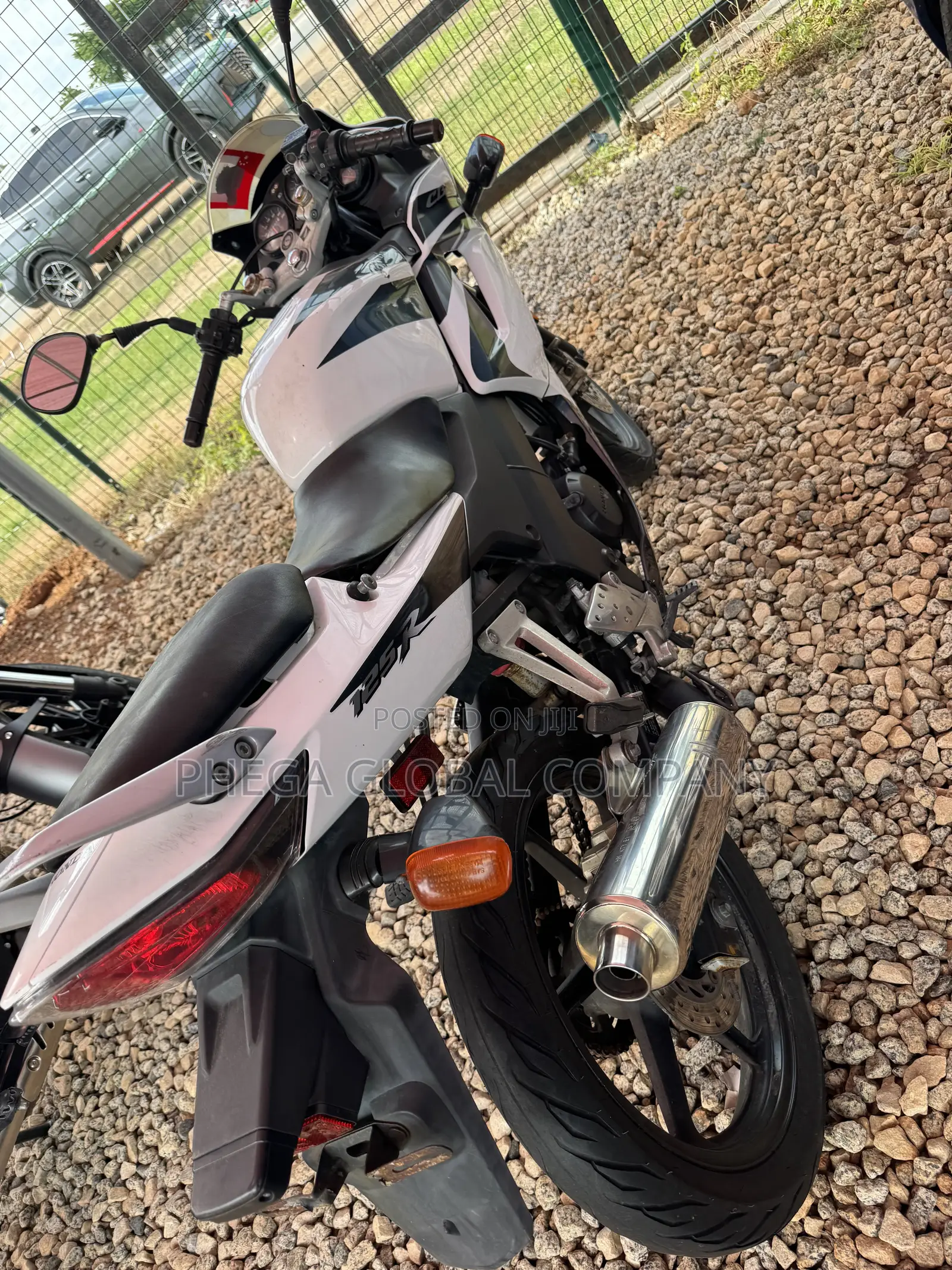 Honda CBR 2006 White