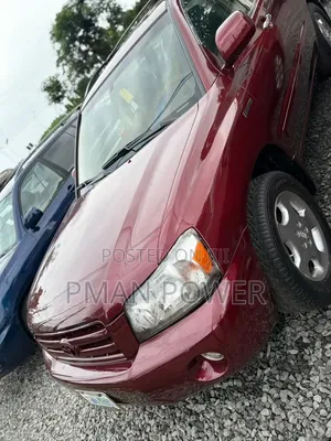 Toyota Highlander 2004 Red