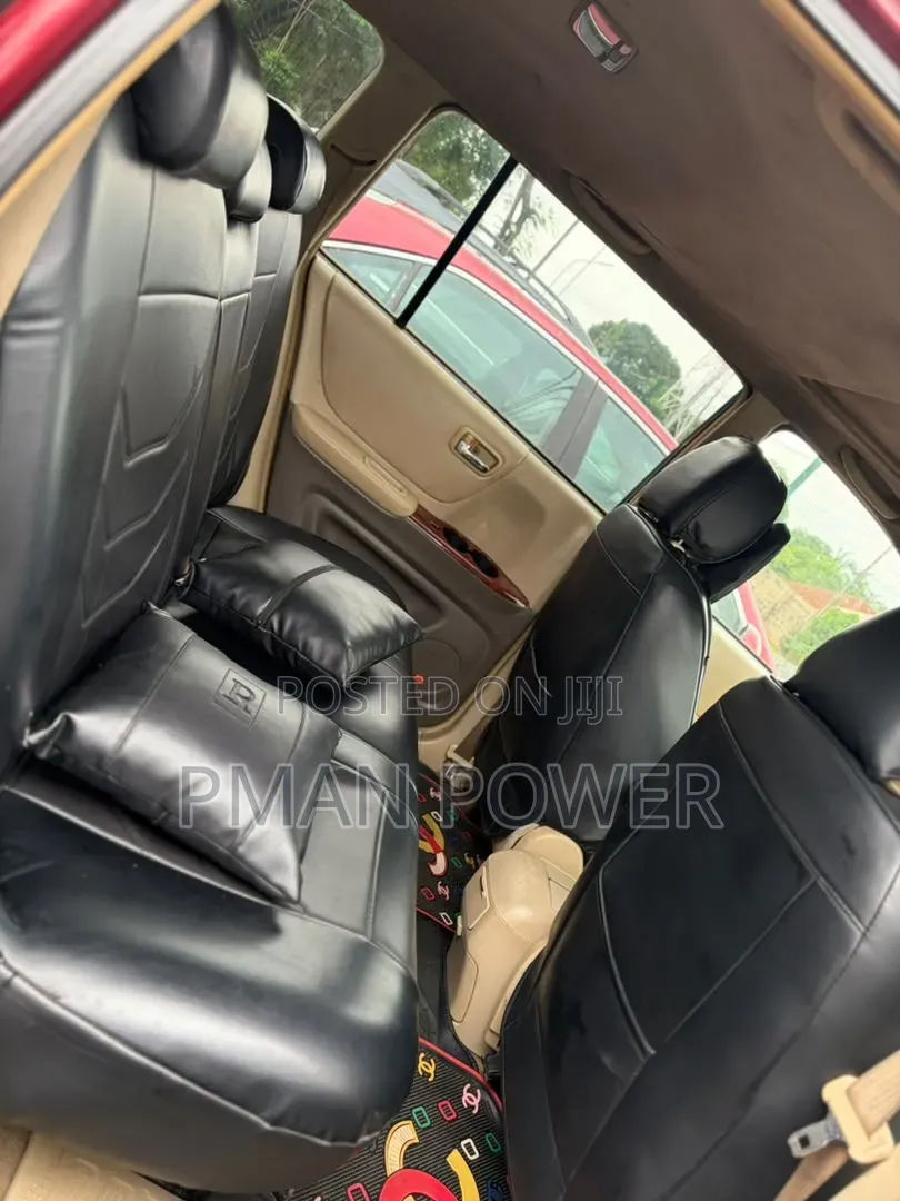 Toyota Highlander 2004 Red