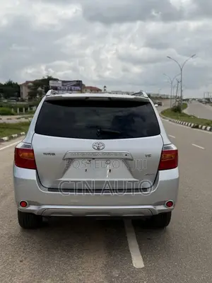Toyota Highlander Limited 2010 Silver