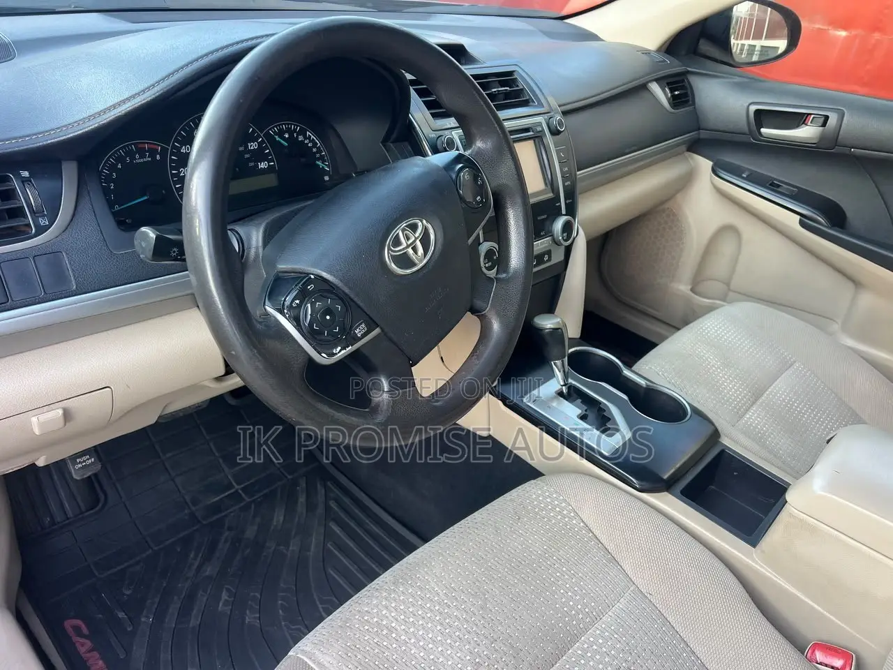 Toyota Camry 2014 Red