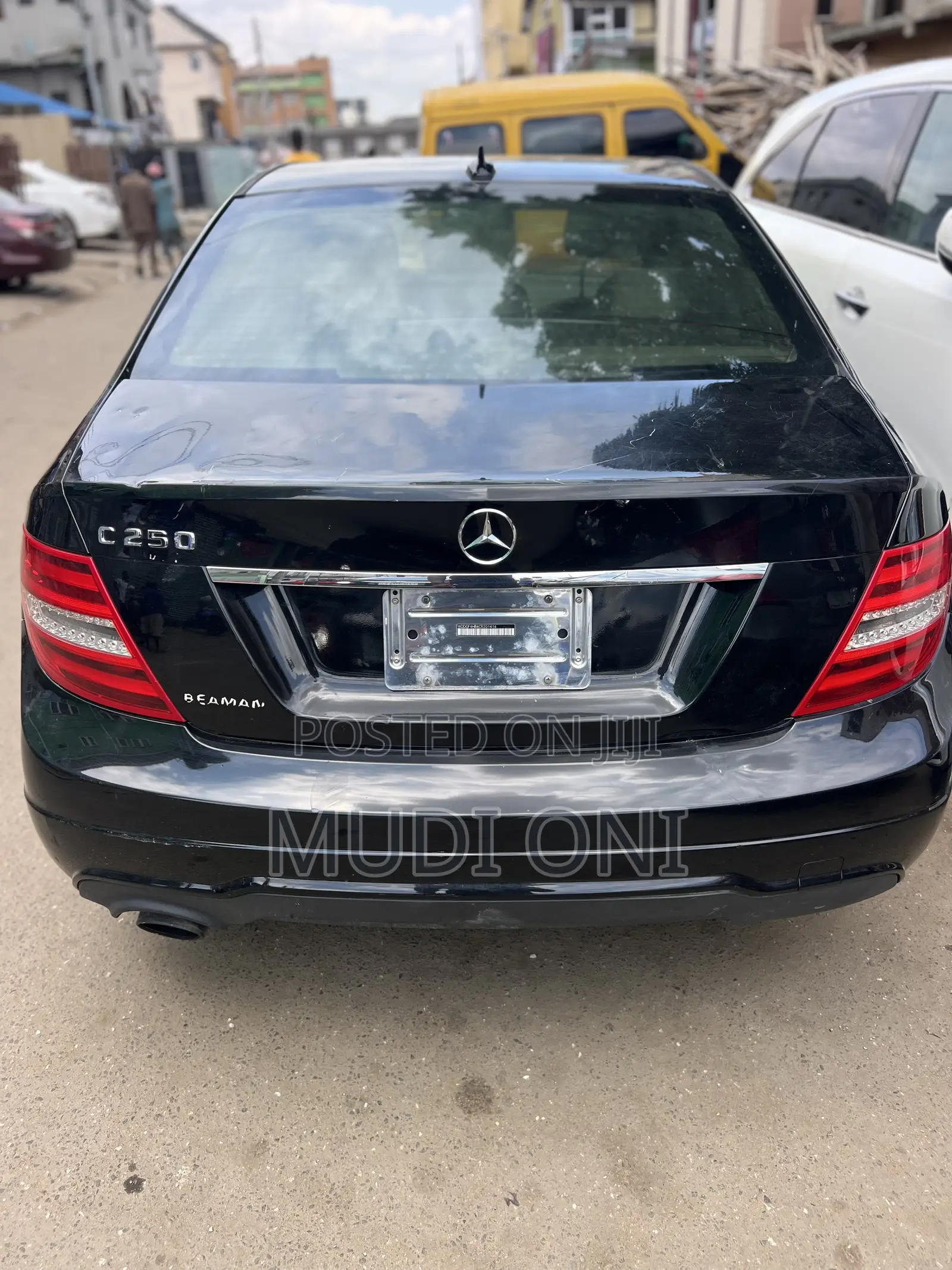 Mercedes-Benz C250 2012 Black