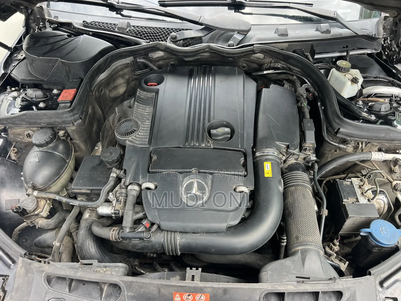 Mercedes-Benz C250 2012 Black