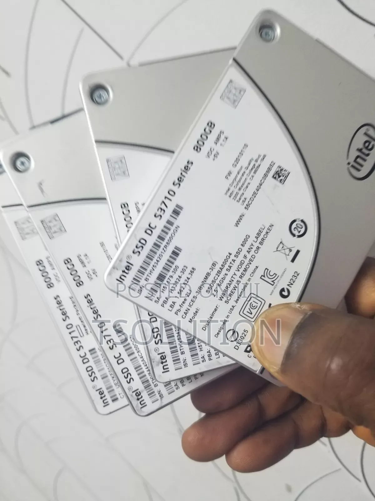 Intel 800gb SSD Sata