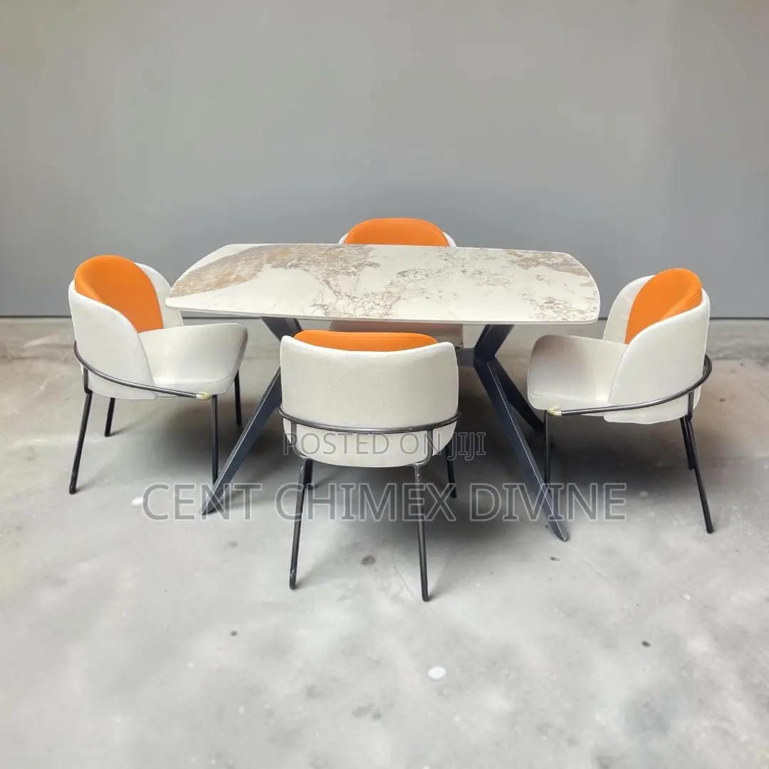 Comfortable 4 Seater Dinning