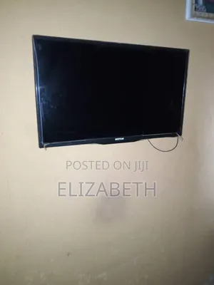 Weyon Flat-Screen LED TV