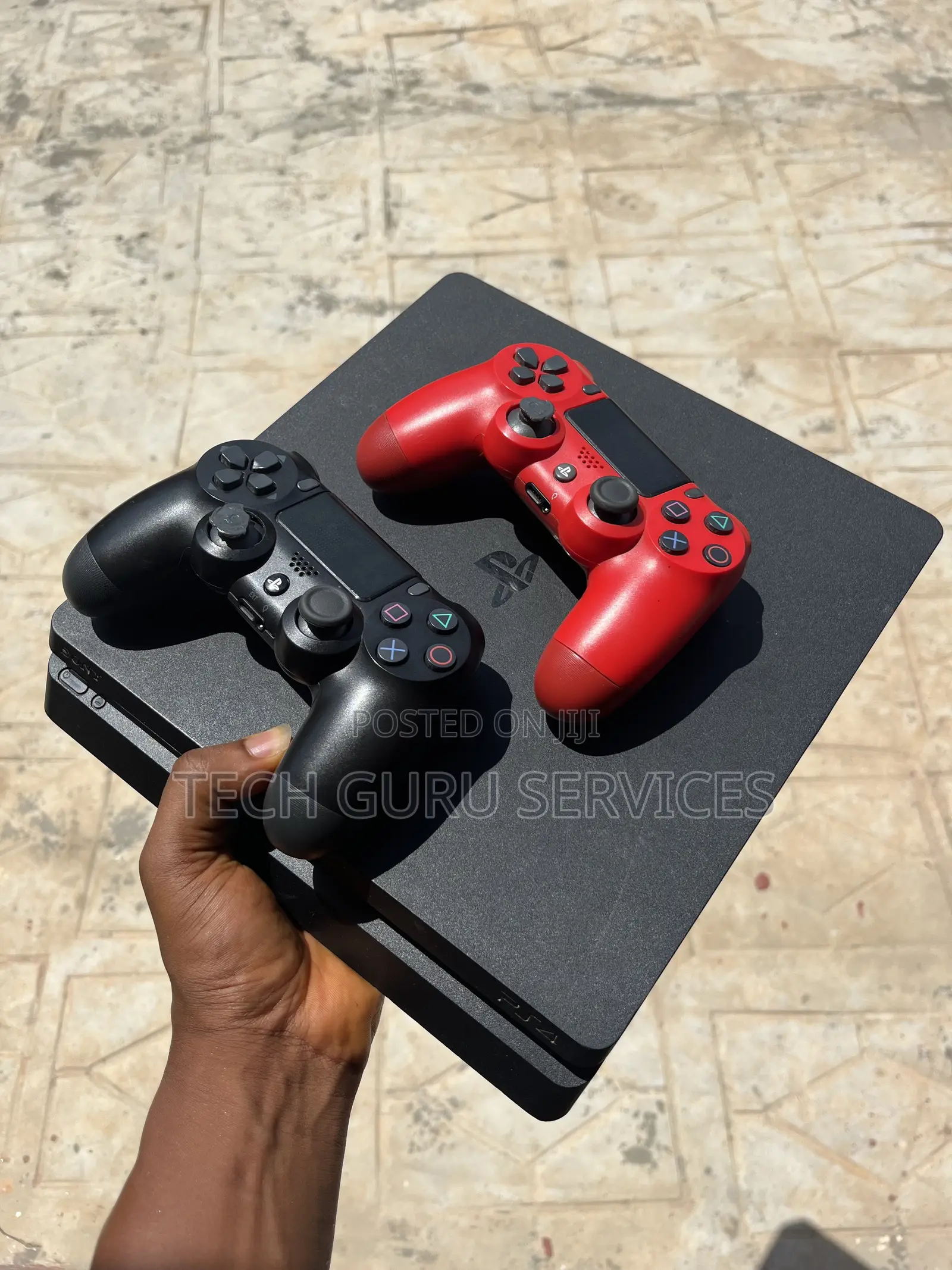 PS4 Slim With 2 Pad
