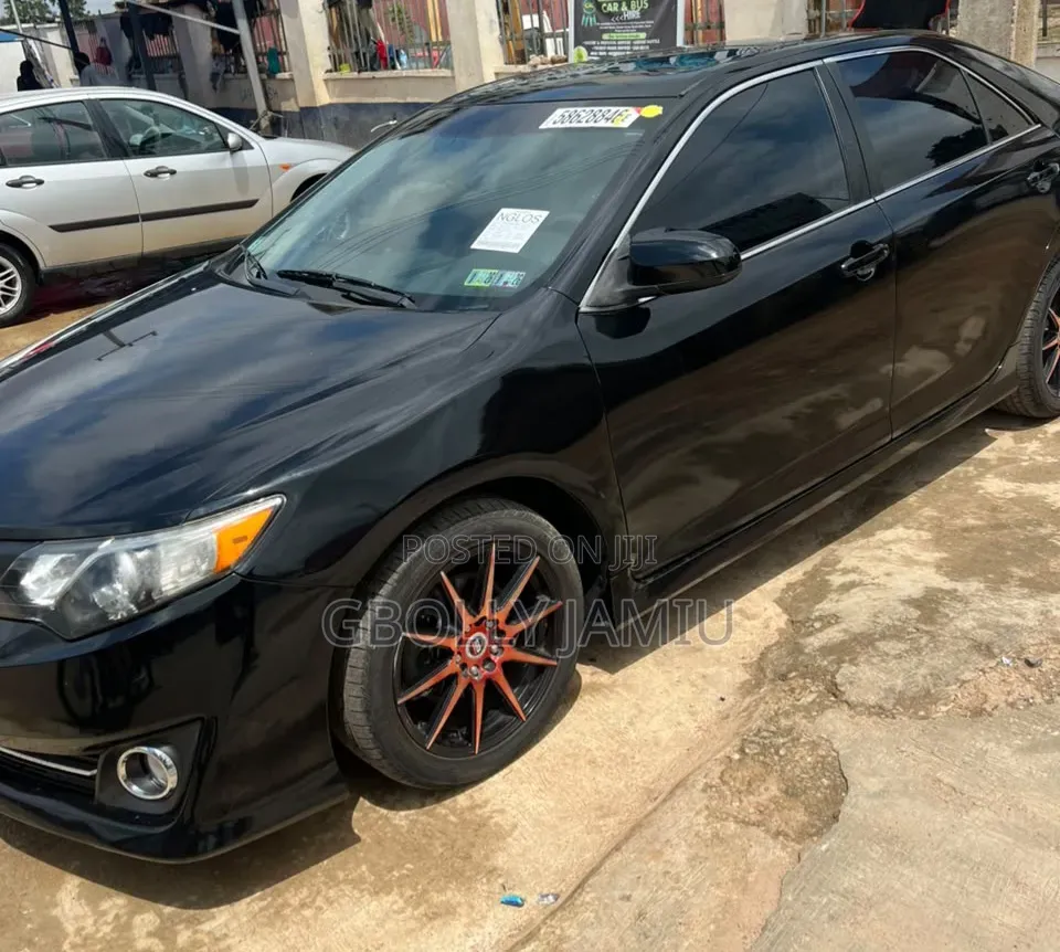 Toyota Camry 2013 Blue