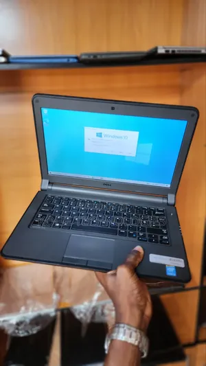 Laptop Dell Latitude 3350 8GB Intel Core i5 HDD 500GB