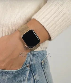 Fitness Tracker Smart Watch