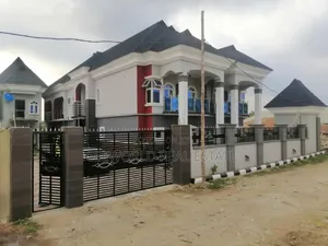 3bdrm Duplex in Karinkapo Estate, Akala Express for rent