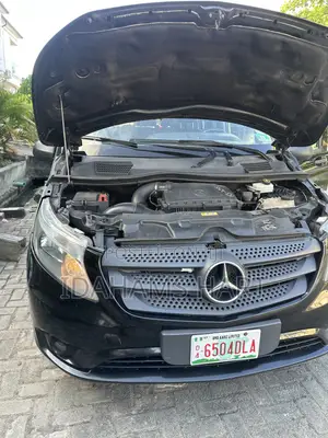 Mercedes-Benz Vito 2016 Black
