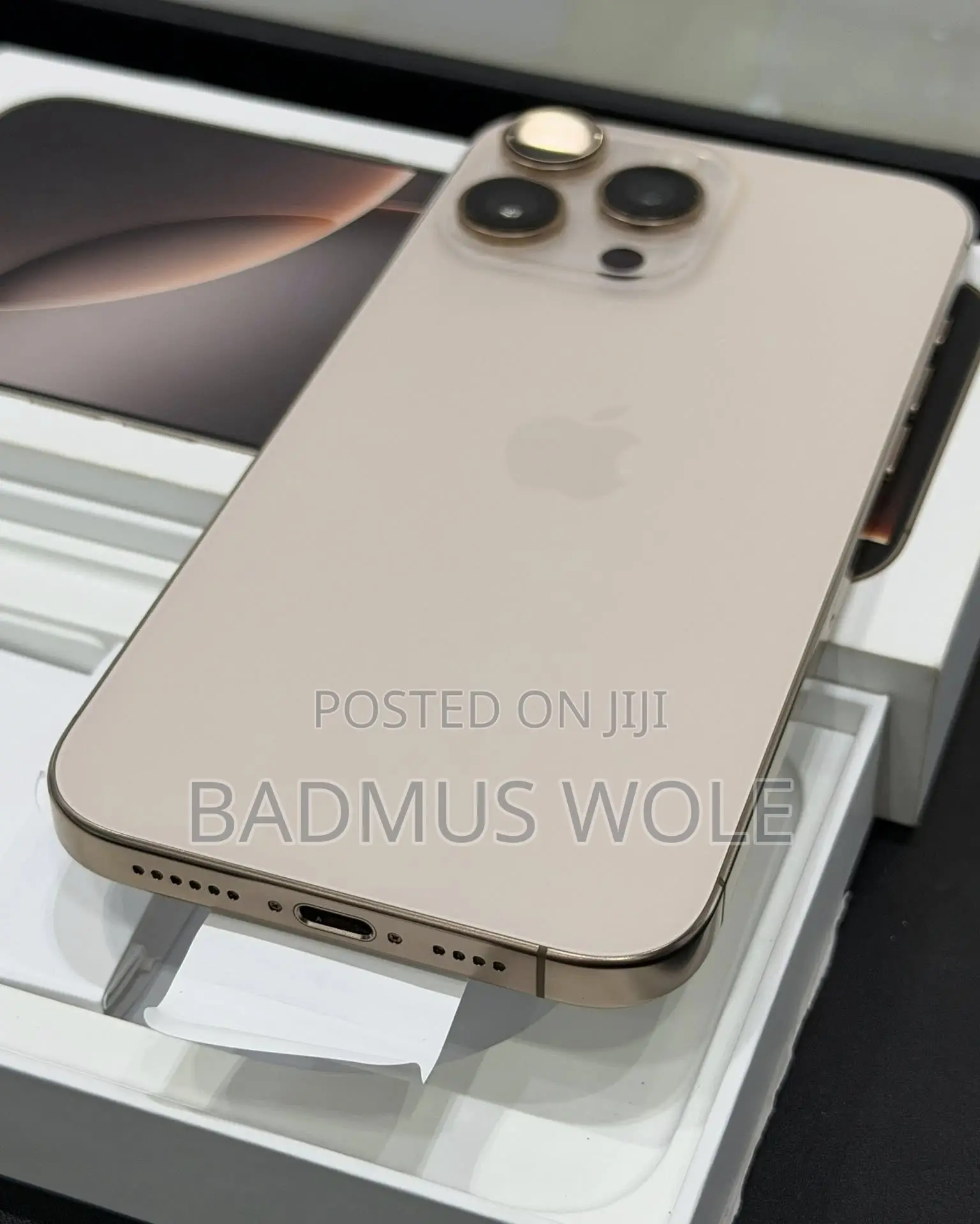 Apple iPhone 16 Pro Max 256 GB Gold