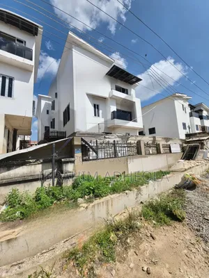 5bdrm Duplex in Maryland for sale