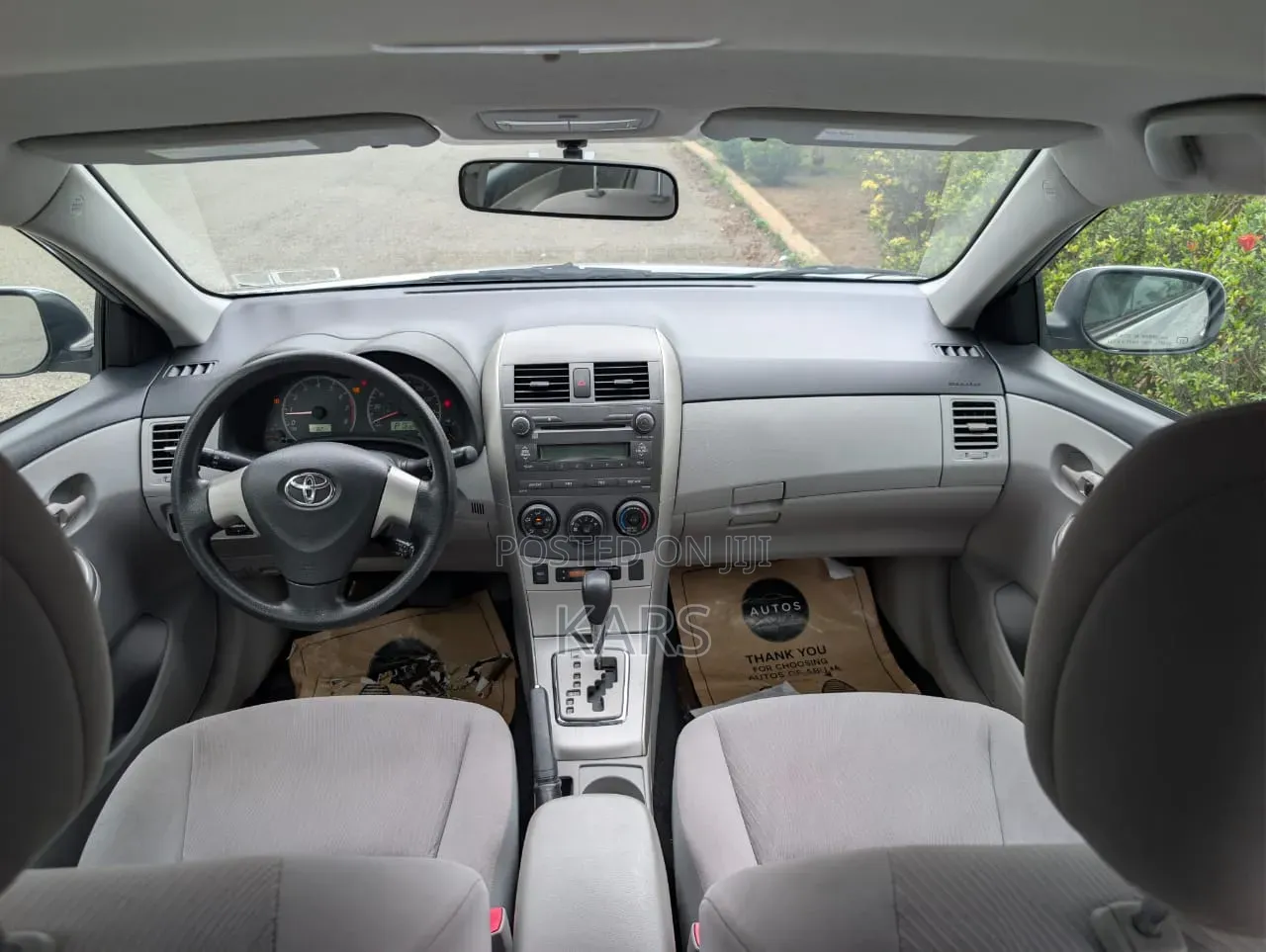 Toyota Corolla 2011 Silver