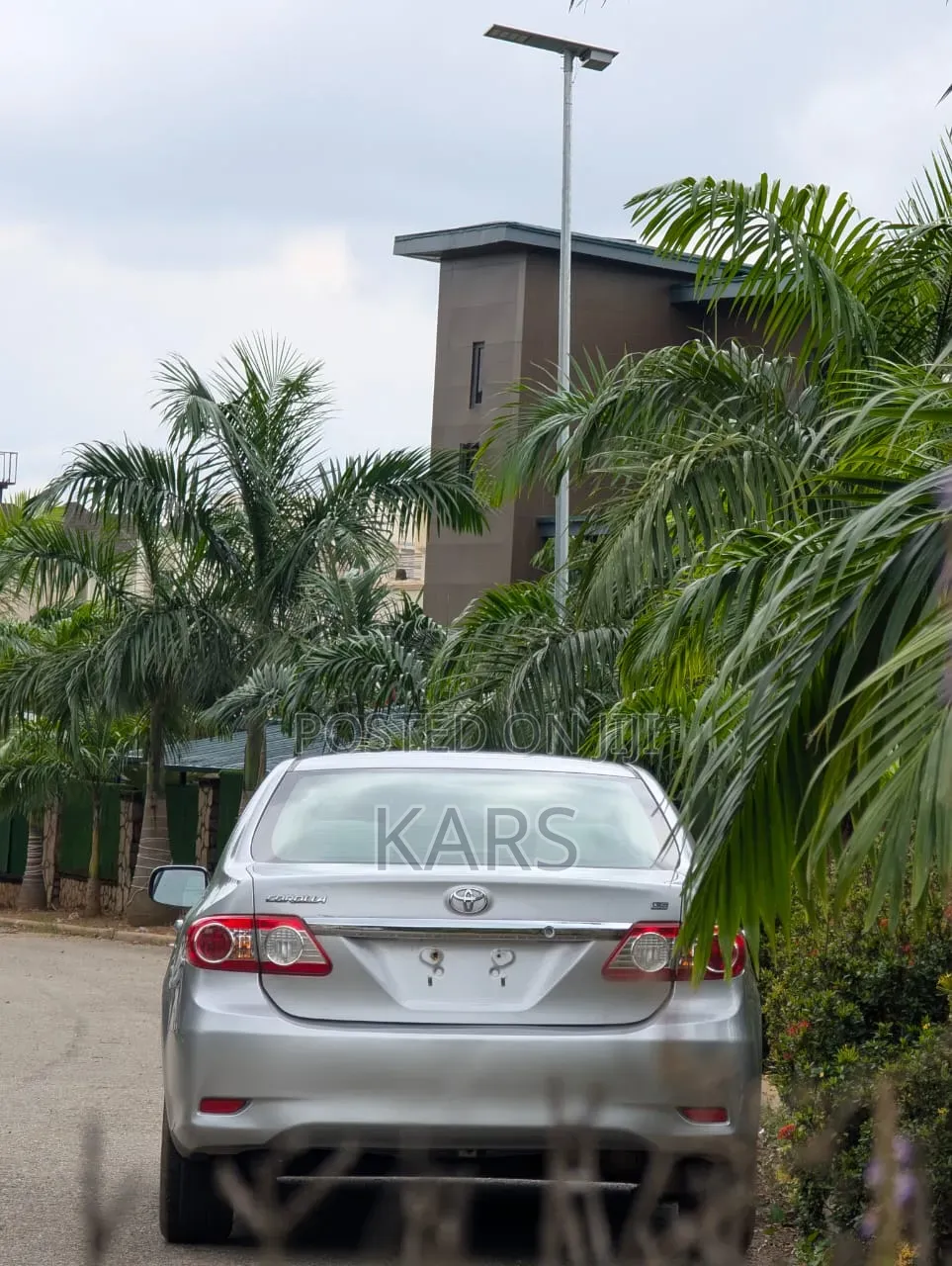 Toyota Corolla 2011 Silver