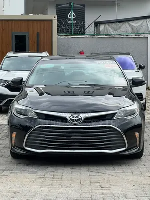 Toyota Avalon XLE Premium FWD Sedan (3.6L 6cyl 6A) 2016 Blue