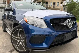 Mercedes-Benz GLE-Class 2019 Blue