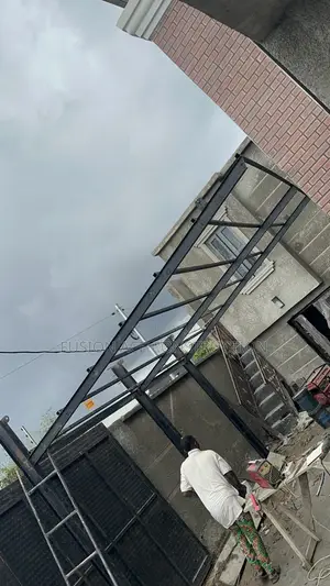 Cladded Lightning Modern Carport